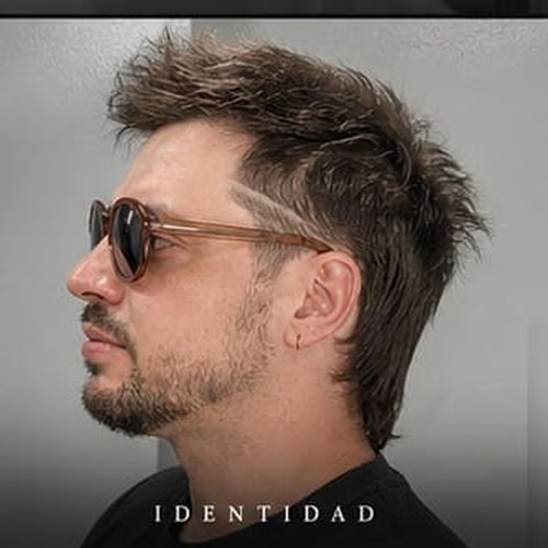 Identidad — Caballeros MVD